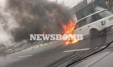 Συναγερμός στην Αθηνών - Λαμίας: Καίγεται αυτοκίνητο στο ύψος της Μεταμόρφωσης