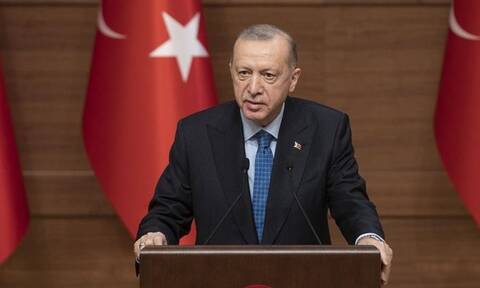 «Αλλοπρόσαλλες» δηλώσεις στέλνουν την ισοτιμία τουρκικής λίρας - δολαρίου πάνω από τις 13,2 λίρες