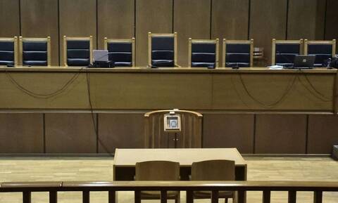 Κορονοϊος: Ο ΔΣΑ ζητά μέτρα για την επαναλειτουργία των δικαστηρίων