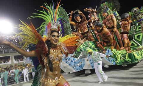 Bραζιλία: Η μετάλλαξη «Όμικρον» ακυρώνει το διάσημο καρναβάλι του Ρίο ντε Τζανέιρο