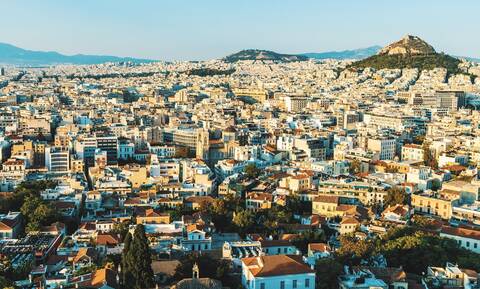 Αλλάζει χέρια το κέντρο της Αθήνας