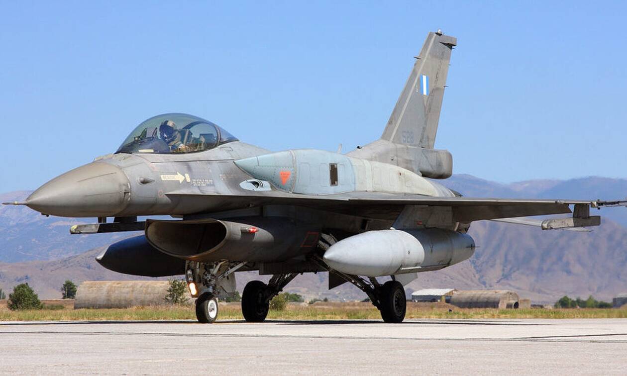 Πολεμική Αεροπορία: Ατύχημα με μαχητικό αεροσκάφος F-16 στα Χανιά – Σώοι οι πιλότοι