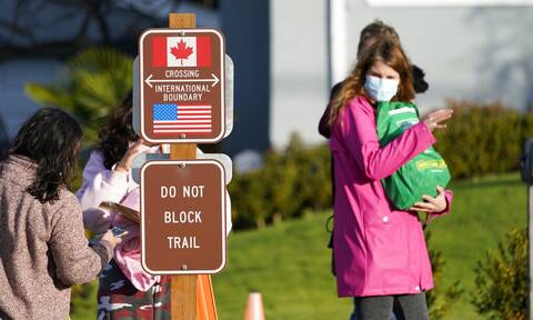 Καναδάς: Στα σκαριά «χαράτσι» σε όσους δεν έχουν εμβολιαστεί