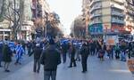 Συγκέντρωση διαμαρτυρίας κατά του υποχρεωτικού εμβολιασμού στο κέντρο της Θεσσαλονίκης