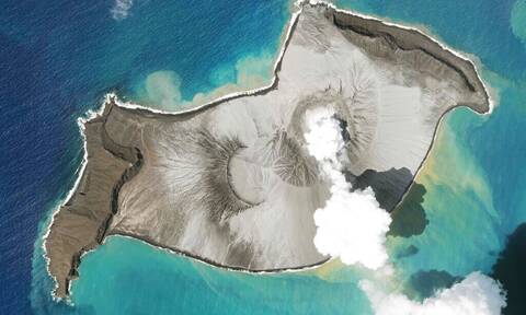 Ωκεανία: Άκυρος ο συναγερμός για νέα «μεγάλη έκρηξη» του ηφαιστείου στην Τόνγκα