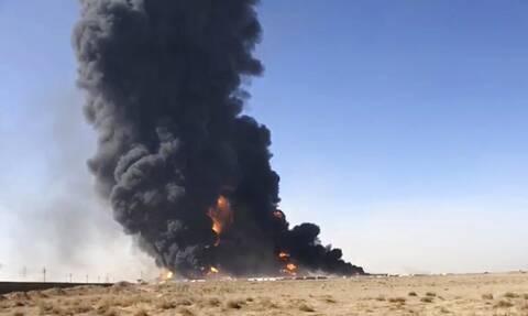 Συναγερμός στο Άμπου Ντάμπι από επίθεση των Χούτι σε τάνκερ και στο αεροδρόμιο