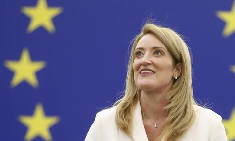 Ρομπέρτα Μέτσολα: Ποια ειναι η νέα πρόεδρος του Ευρωπαϊκού Κοινοβουλίου - Η 3η γυναίκα στην ιστορία