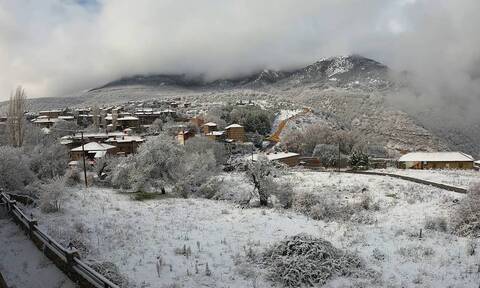 Άγιος Αθανάσιος Πέλλας: Υπέροχες εικόνες σε χιονισμένο τοπίο (video)