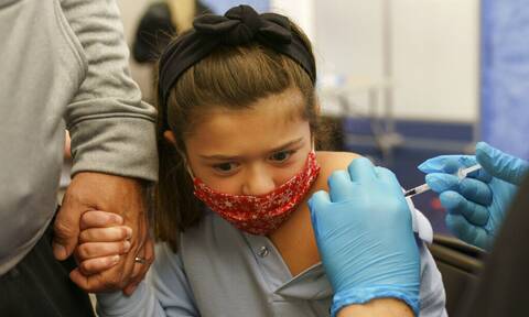 Παιδιά εμβολιασμός