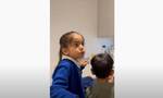 Βρετανία: 5χρονο κοριτσάκι «τα χώνει» στον Μπόρις Τζόνσον για το «partygate» και γίνεται...viral
