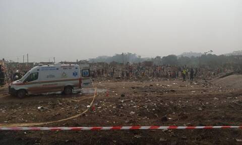 Ισχυρή έκρηξη στη Γκάνα: Ισοπεδώθηκε ολόκληρη περιοχή - Τουλάχιστον 20 νεκροί (vid)