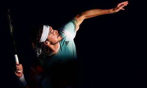 Australian Open – Στέφανος Τσιτσιπάς: Η απίθανη κίνηση του Έλληνα τενίστα! (videos)