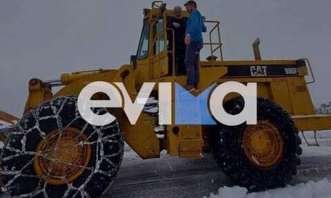 Κακοκαιρία Ελπίδα: Χιονίζει ασταμάτητα στην Εύβοια - Μήνυμα από το «112» στους κατοίκους