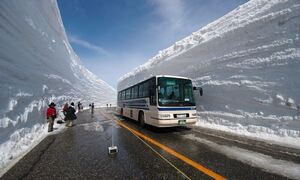 Δείτε πως καθαρίζουν χιόνια στην Ιαπωνία