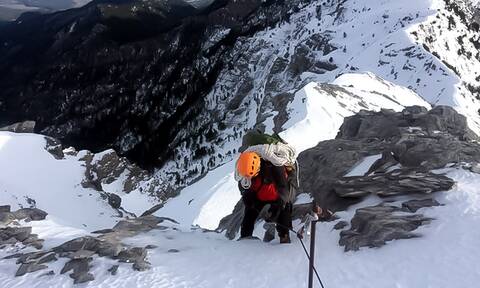 Θρίλερ στην Άρτα: Μάχη με το χρόνο για τη διάσωση του ορειβάτη