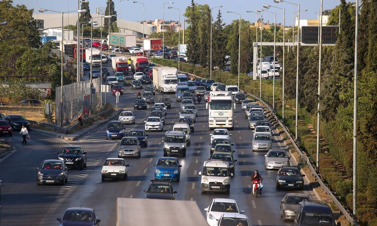 Κίνηση στους δρόμους: Πολλά προβλήματα στον Κηφισό - Ποιους δρόμους πρέπει να αποφύγετε