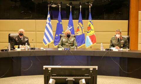 Προσλήψεις στις Ένοπλες Δυνάμεις: 2.600 νέες θέσεις ΕΠΟΠ και ΟΒΑ εξήγγειλε ο Στρατηγός Φλώρος