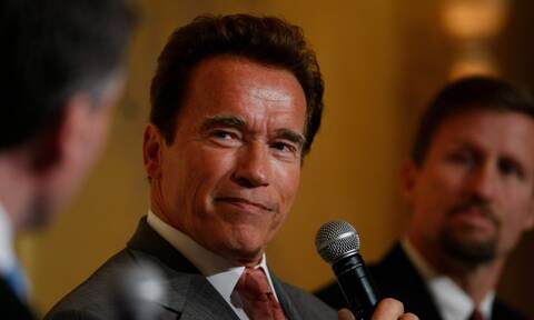 Έχεις δει την κόρη του Arnold Schwarzenegger; Είναι η πιο hot μαμά της showbiz