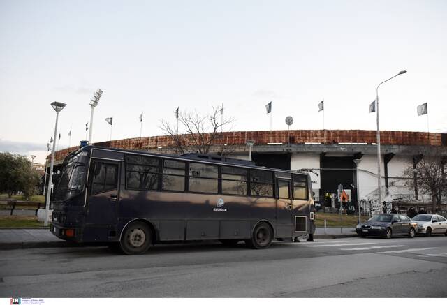 Έφοδος σε συνδέσμους