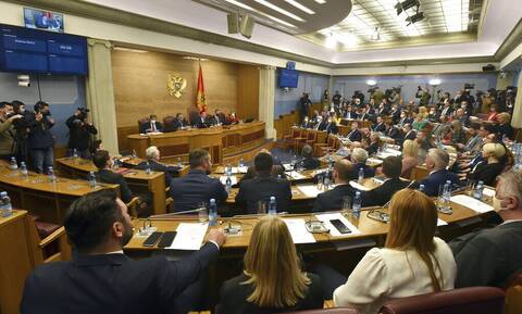 Μαυροβούνιο: Υπερψηφίστηκε στη βουλή η πρόταση μομφής κατά της κυβέρνησης