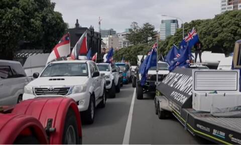 Νέα Ζηλανδία: Διαδηλωτές με φορτηγά κατά του υποχρεωτικού εμβολιασμού - Πρότυπο ο Καναδάς