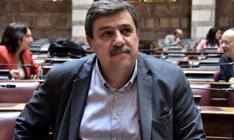 Ανδρέας Ξανθός: H κυβέρνηση ψεύδεται και παραποιεί τη θέση του ΣΥΡΙΖΑ για τους συμβασιούχους του ΕΣΥ