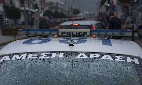 Μενίδι: Δίωξη σε αστυνομικό για τον θανάσιμο ξυλοδαρμό 44χρονου Ρομά