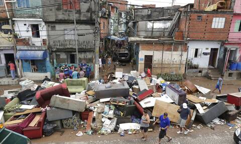 Βραζιλία: Στους 146 οι νεκροί από τις καταρρακτώδεις βροχές στην Πετρόπολις