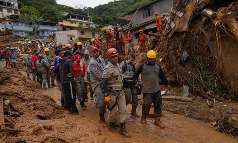 Τραγωδία στη Βραζιλία: 152 οι νεκροί από τις πλημμύρες και τις κατολισθήσεις στην Πετρόπολις