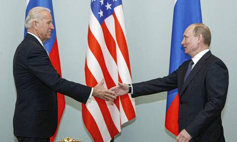 Κρεμλίνο: Πούτιν και Μπάιντεν ενδέχεται να συναντηθούν - Δεν υπάρχουν ακόμη συγκεκριμένα σχέδια
