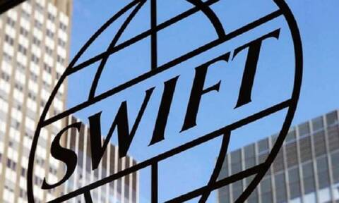 Γιατί η Δύση δεν παγώνει το διατραπεζικό σύστημα SWIFT για τη Ρωσία