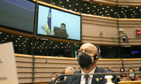 Δραματικό μήνυμα Ζελένσκι στο Ευρωπαϊκό Κοινοβούλιο: Αποδείξτε ότι δεν θα μας εγκαταλείψετε