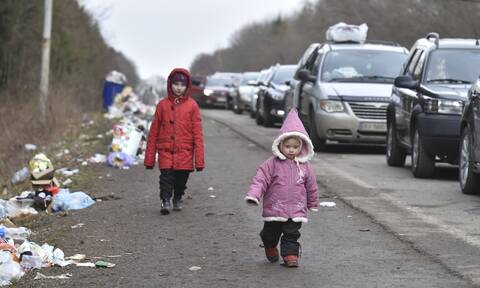 Πόλεμος στην Ουκρανία: Φιλανθρωπική οργάνωση της Πολωνίας θα φιλοξενήσει 2.000 ορφανά παιδιά