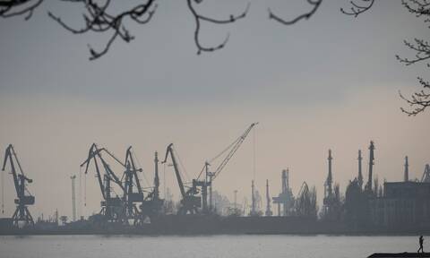 Πόλεμος στην Ουκρανία: Τμήμα του λιμανιού Όλβια της Μαύρης Θάλασσας επλήγη από στρατιωτικό χτύπημα