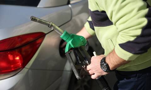 Τιμές καυσίμων – Ρεπορτάζ Newsbomb.gr: Στα 2,20 η τιμή της βενζίνης τις επόμενες ημέρες