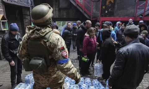Το Κρεμλίνο κατηγορεί το Κίεβο: Η Ουκρανία χρησιμοποιεί αμάχους σαν ανθρώπινη ασπίδα