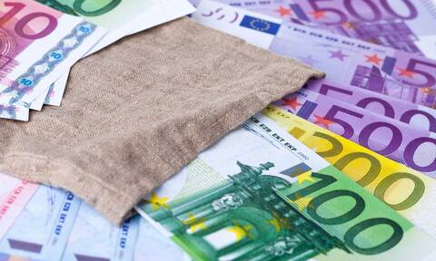 Έκτακτη επιχορήγηση έως 400.000 ευρώ για πληττόμενες επιχειρήσεις από την πανδημία