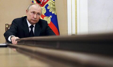 Πόλεμος στην Ουκρανία: «Μέσα στις επόμενες ημέρες η συνάντηση Πούτιν - Ζελένσκι», λέει το Κίεβο