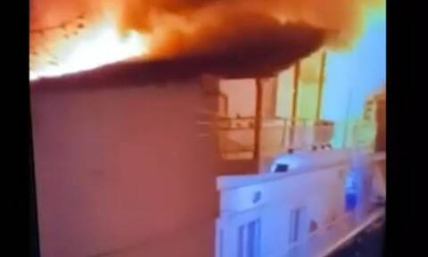 Θεσσαλονίκη: Στις φλόγες διαμέρισμα στον Εύοσμο - Άναψε χαρτιά για να ζεσταθεί
