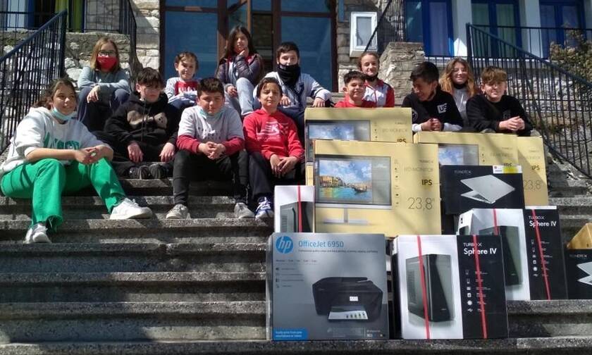 Θάσος: Το Μαξίμου έστειλε υπολογιστές, προτζέκτορες, βιβλία σε μαθητές Δημοτικού Σχολείου