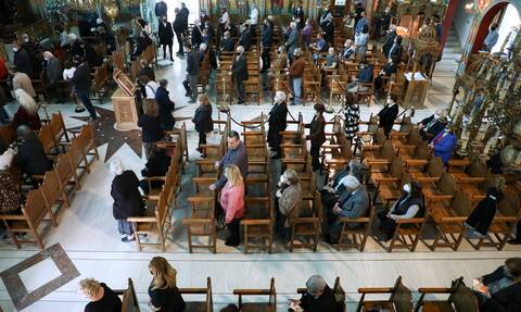 Δημοσκόπηση MRB για τo Newsbomb.gr: Κοντά στην εκκλησία το 56% των νέων
