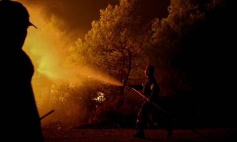 Φωτιά στην Ηλεία: Επιχειρούν ισχυρές πυροσβεστικές δυνάμεις