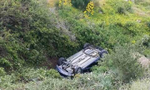Κύπρος: Αυτοκίνητο έπεσε σε χαράδρα 7 μέτρων στην Πάφο – Τραυματίστηκαν δύο 21χρονοι