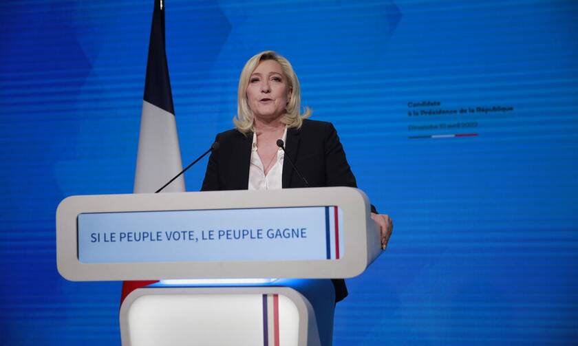 Η Μαρίν Λεπέν λέει ότι θα ενώσει τη διχασμένη Γαλλία αν εκλεγεί