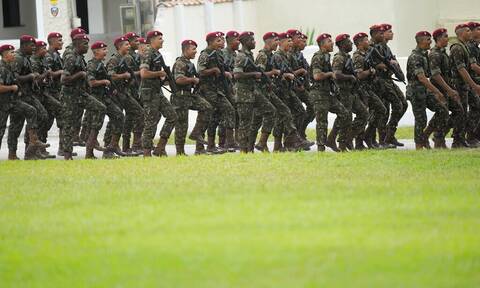 Βραζιλία: Μετά τα Βιάγκρα... εμφυτεύματα για πέη - Οι δαπάνες του στρατού προκαλούν αντιδράσεις
