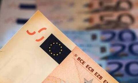 Επιταγή ακρίβειας: Πότε θα δοθεί στους δικαιούχους το ποσό των 200 ευρώ