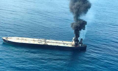 Τυνησία: Βυθίστηκε δεξαμενόπλοιο - Διασώθηκαν τα επτά μέλη του πληρώματος