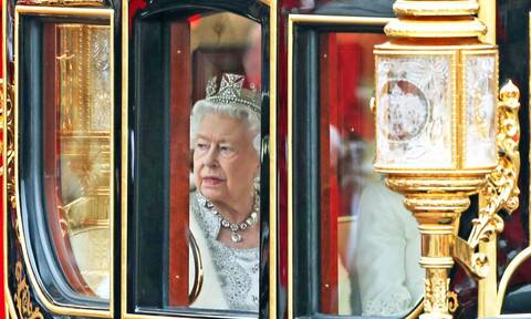 Βασίλισσα Ελισάβετ: Ποιοι θα τραγουδήσουν για το Πλατινένιο Ιωβηλαίο - Το πρόγραμμα των εορτασμών