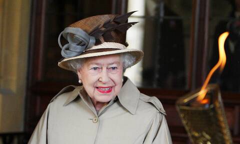 Bασίλισσα Ελισάβετ: Το «δεξί χέρι» της αποκαλύπτει πώς πέρασε την καραντίνα η μονάρχης