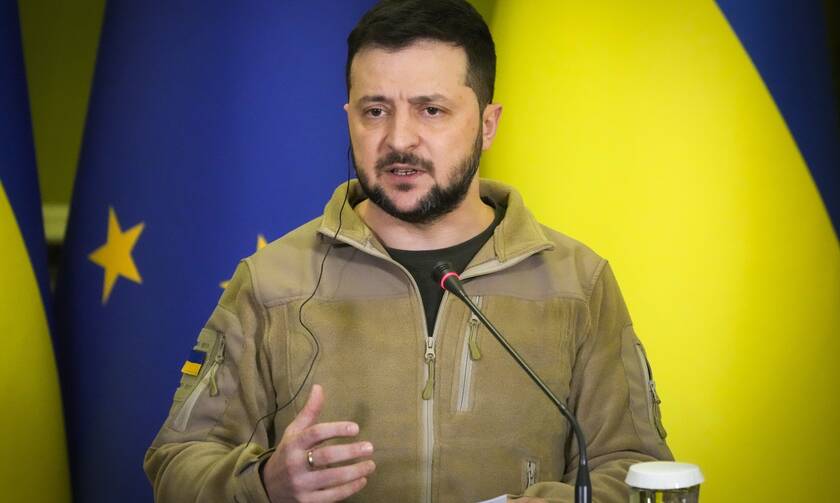Πόλεμος στην Ουκρανία: Ο Ζελένσκι αποκλείει το ενδεχόμενο να πάει στη Μόσχα για συνομιλίες